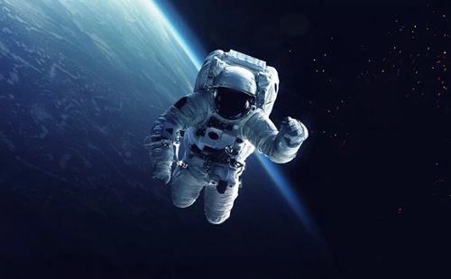 Vì sao phi hành gia trên quỹ đạo già đi nhanh hơn?